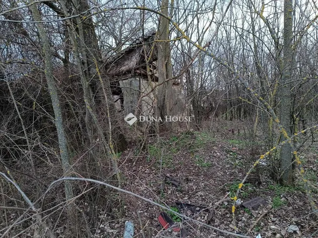 Eladó telek Kecskemét 2877 nm