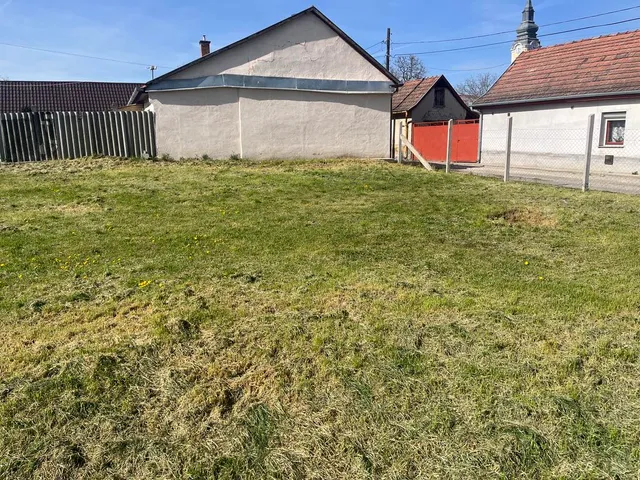 Eladó telek Izsák 577 nm