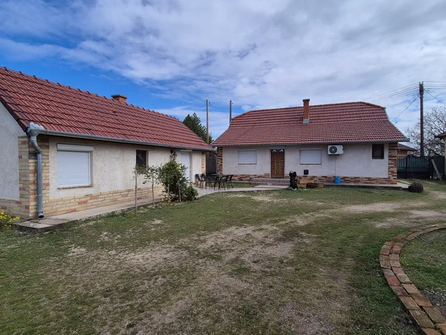 Eladó ház Jakabszállás 80 nm