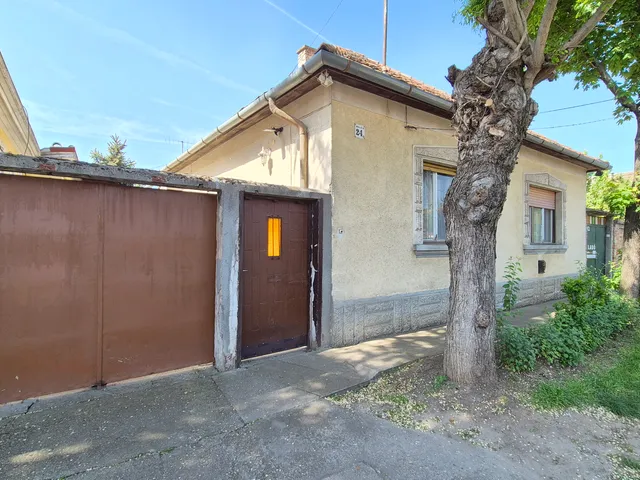 Eladó ház Kecskemét 80 nm