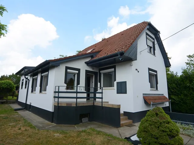 Kiadó ház Kecskemét 138 nm