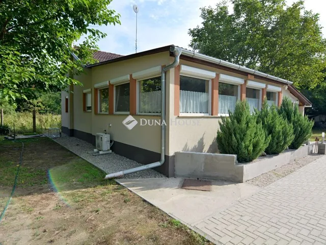 Kiadó ház Kecskemét 63 nm