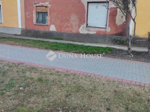 Eladó ház Kiskunfélegyháza 60 nm