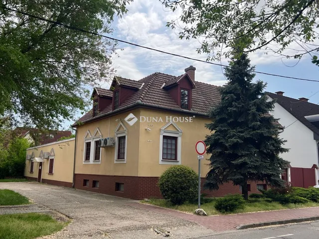 Kiadó ház Kecskemét, Gázló utca 303 nm