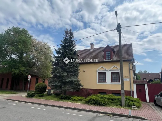 Kiadó ház Kecskemét, Gázló utca 303 nm