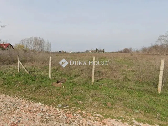 Eladó telek Kecskemét 4680 nm