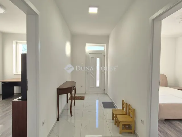 Eladó ház Ballószög 185 nm