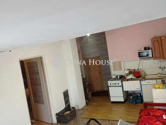 Eladó ház Soltszentimre, Virágos utca 90 nm