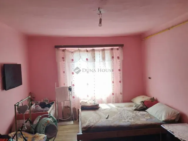 Eladó ház Soltszentimre, Virágos utca 90 nm