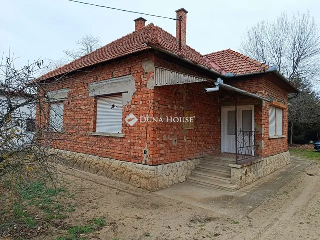 Eladó mezőgazdasági ingatlan Csongrád 85 nm