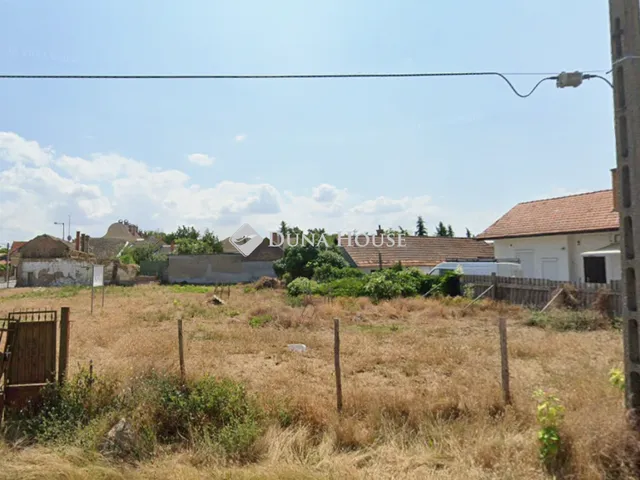 Eladó telek Nagykőrös 591 nm