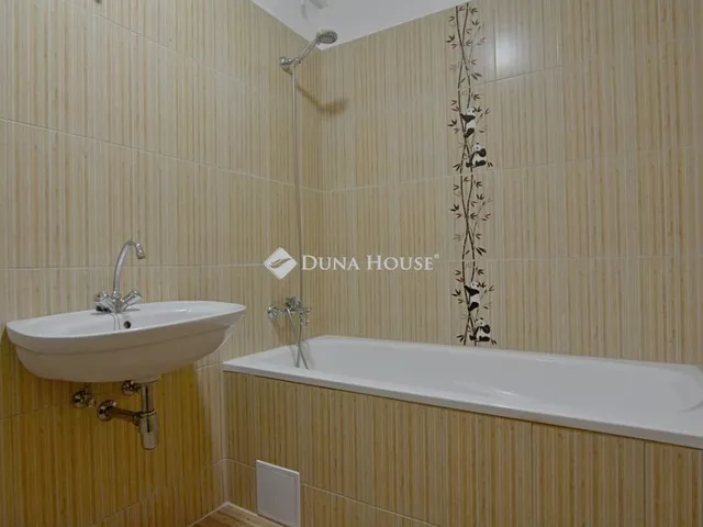 Eladó lakás Kecskemét 60 nm