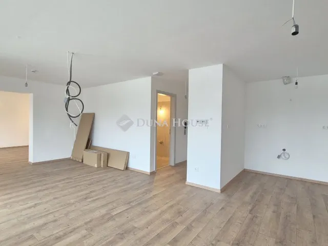 Kiadó lakás Ballószög 60 nm