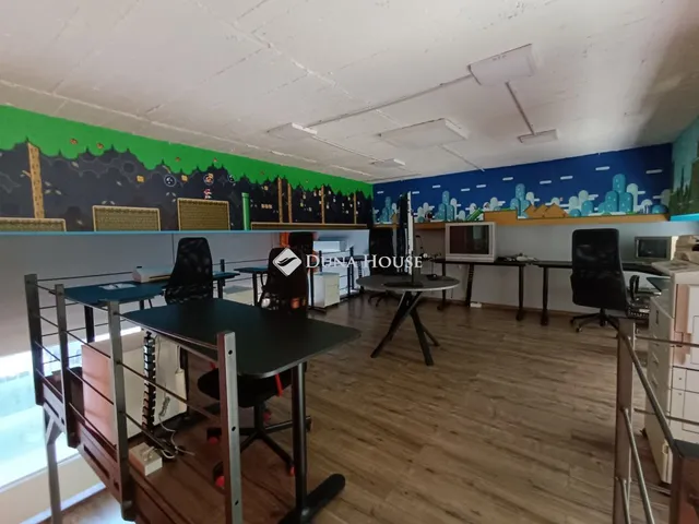 Kiadó kereskedelmi és ipari ingatlan Kecskemét 105 nm