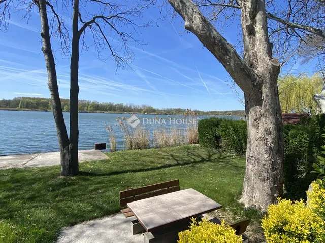 Eladó üdülő és hétvégi ház Tass 140 nm