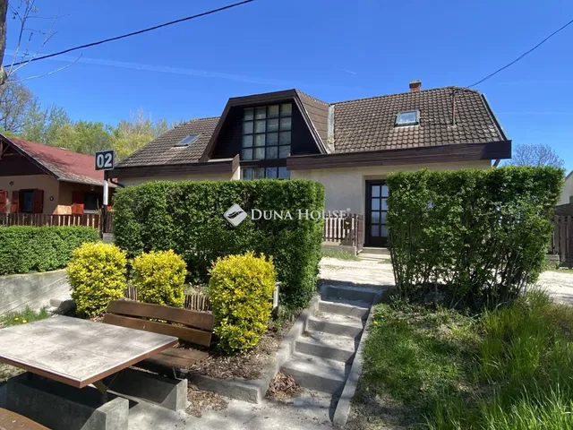 Eladó üdülő és hétvégi ház Tass 140 nm