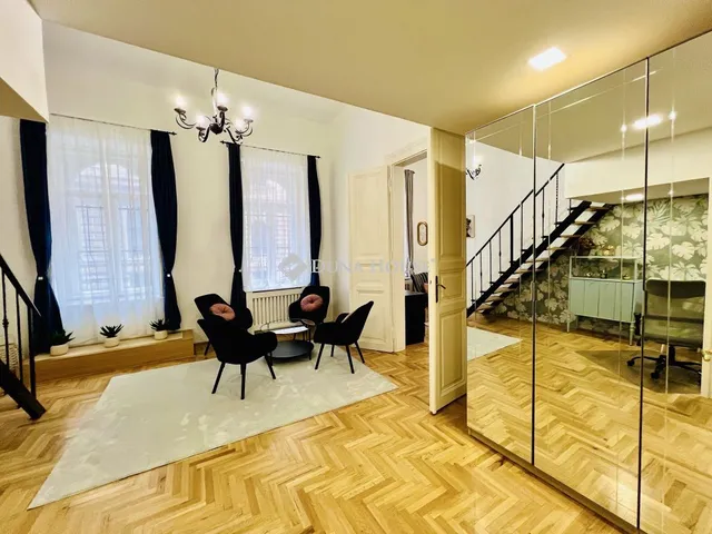 Kiadó lakás Budapest VI. kerület 83 nm