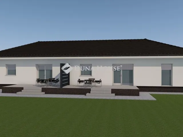 Eladó ház Lajosmizse, Piroska Sándor utca 72 nm