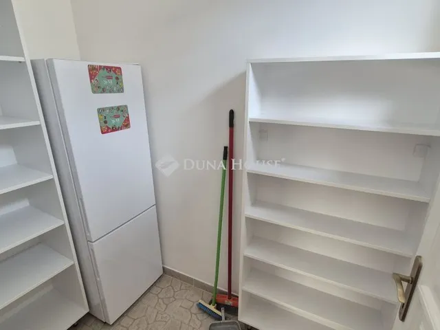 Kiadó lakás Kecskemét 100 nm