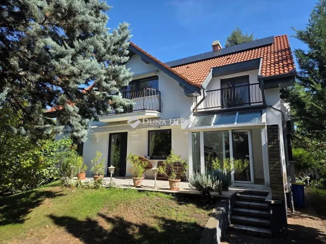 Eladó ház Kecskemét 200 nm