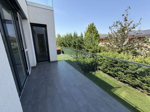Kiadó lakás Kecskemét, Nyíri út 69 nm