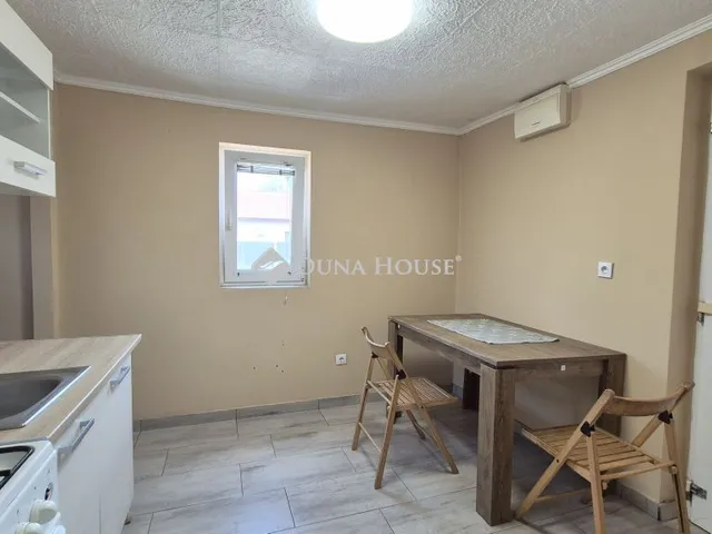 Eladó ház Kecskemét 30 nm