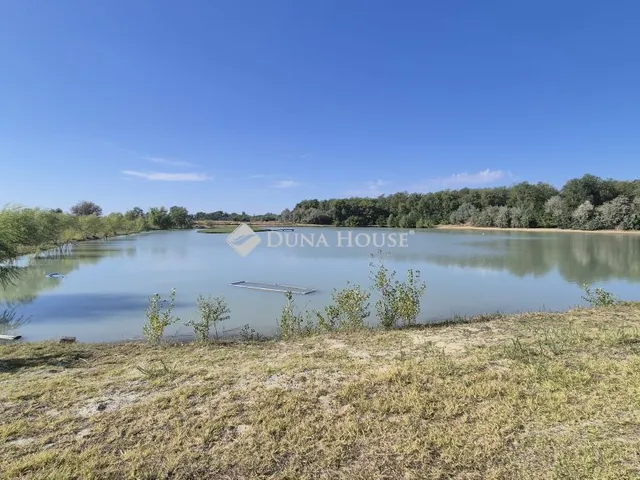 Eladó telek Lajosmizse 143944 nm