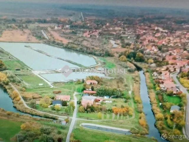 Eladó telek Akasztó, Eötvös utca 258 nm