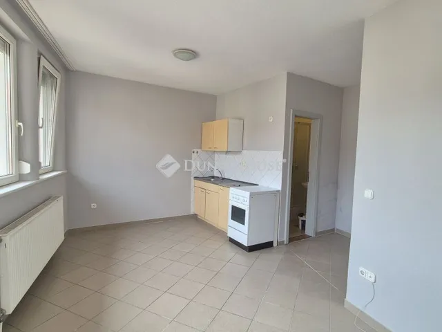 Iroda és irodaház · 6 hálószoba · 212 m² · 150.000.000 Ft