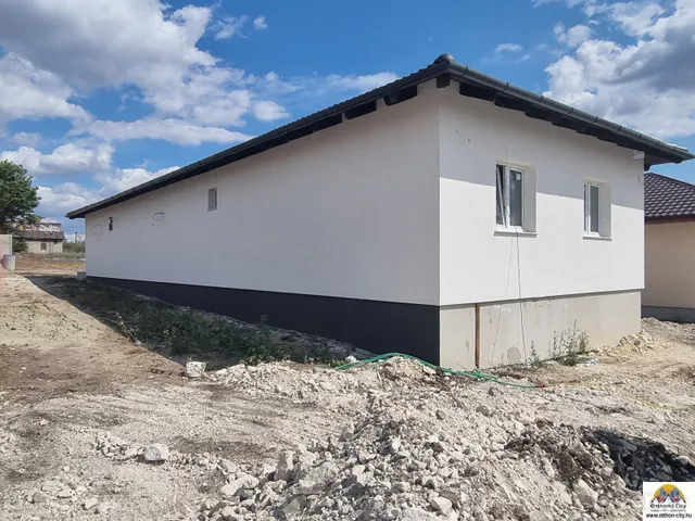 Eladó ház Érd 63 nm