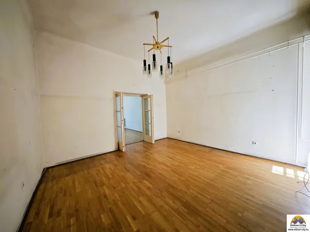 Eladó lakás Budapest VI. kerület 53 nm