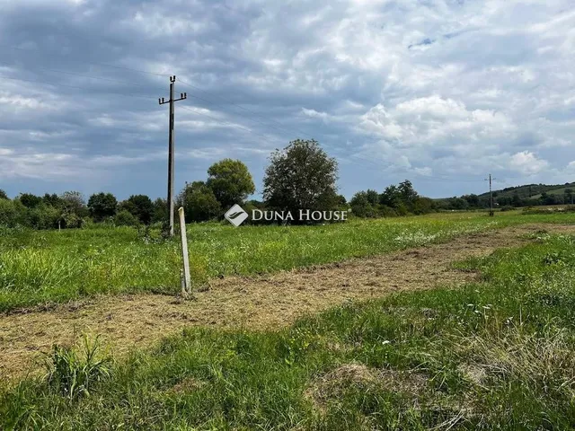 Eladó telek Magyarhertelend, József Attila utca 1200 nm