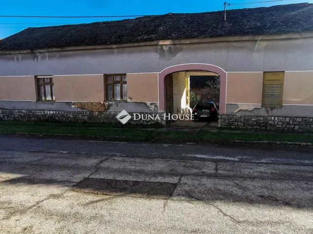 Eladó ház Szalatnak 115 nm