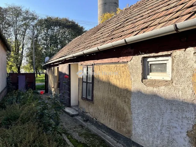Eladó ház Szigetvár, Kaposvári utca 80 nm