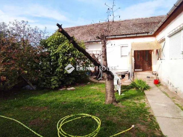 Eladó ház Palotabozsok 88 nm