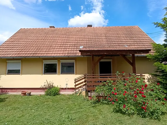 Eladó ház Sátorhely 71 nm