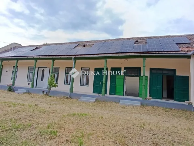 Eladó ház Bátaszék 113 nm