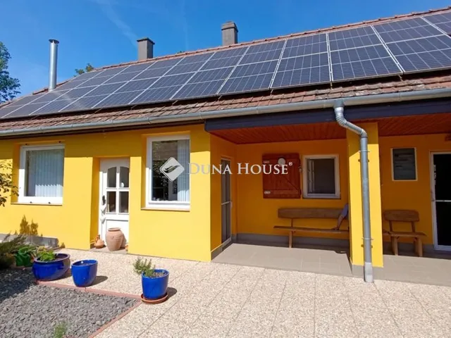 Eladó ház Homorúd 145 nm