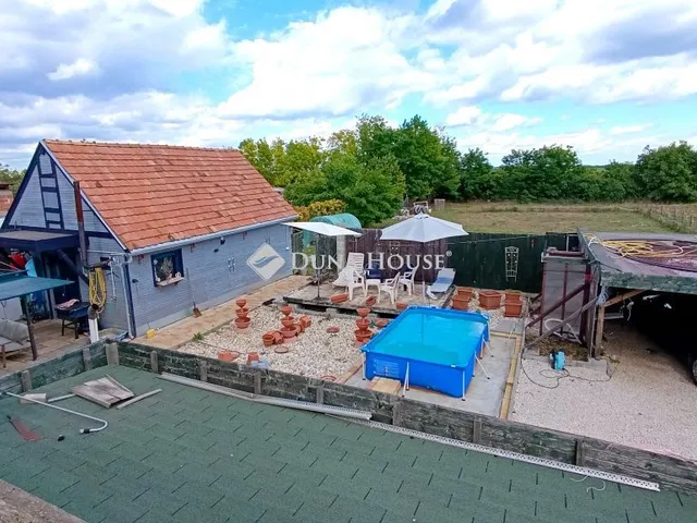 Eladó ház Udvar 234 nm