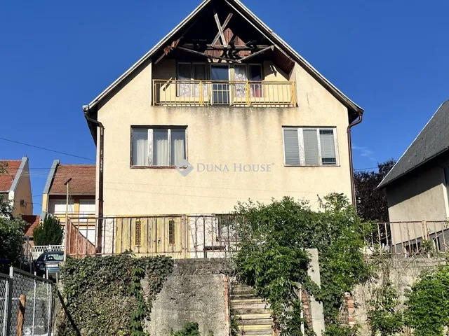 Eladó ház Pécs 150 nm