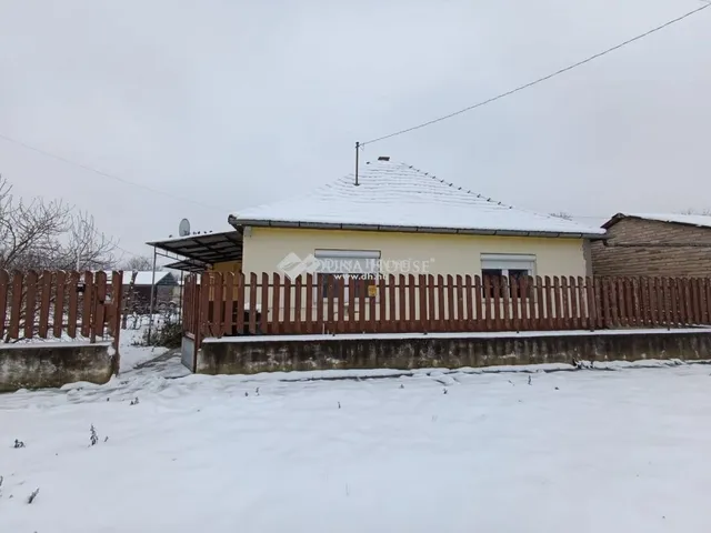 Eladó ház Hercegszántó 73 nm