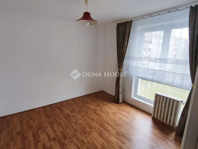 Eladó lakás Pécs, Nagy Imre út 52 nm