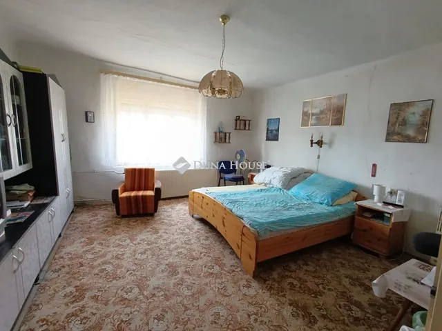 Eladó ház Udvar 97 nm