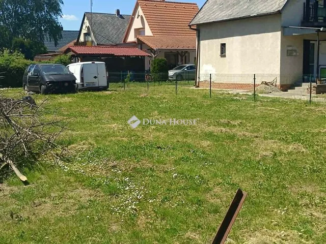 Eladó telek Harkány, Lanka utca 313 nm