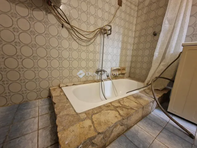 Eladó ház Bisse, Petőfi Sándor utca 99 nm