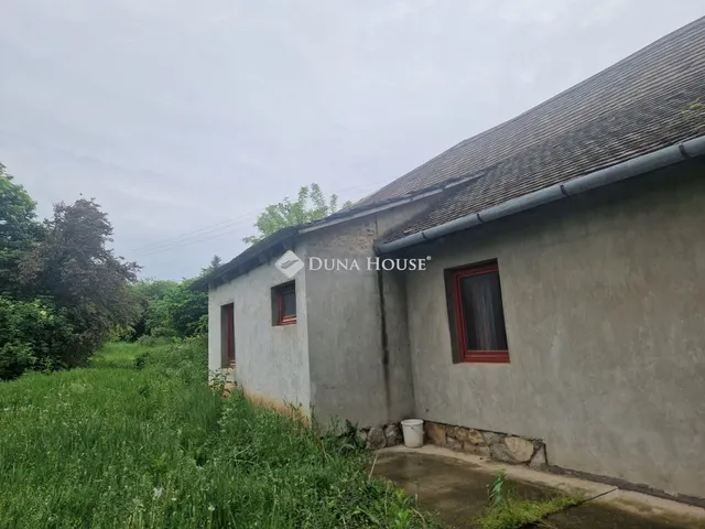 Eladó ház Bisse, Petőfi Sándor utca 99 nm