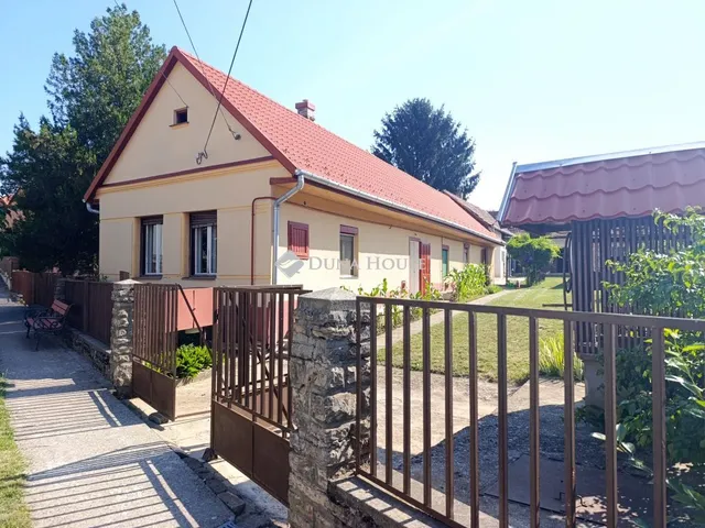 Eladó ház Himesháza, Nincs utca 86 nm