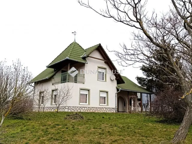 Eladó ház Székelyszabar, Zártkert 460 nm