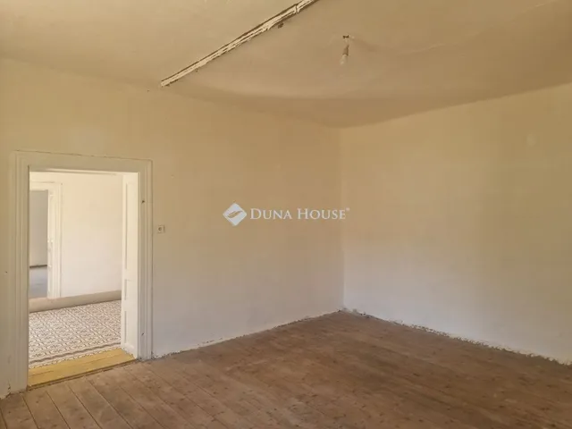 Eladó ház Geresdlak, Dózsa György utca 117 nm