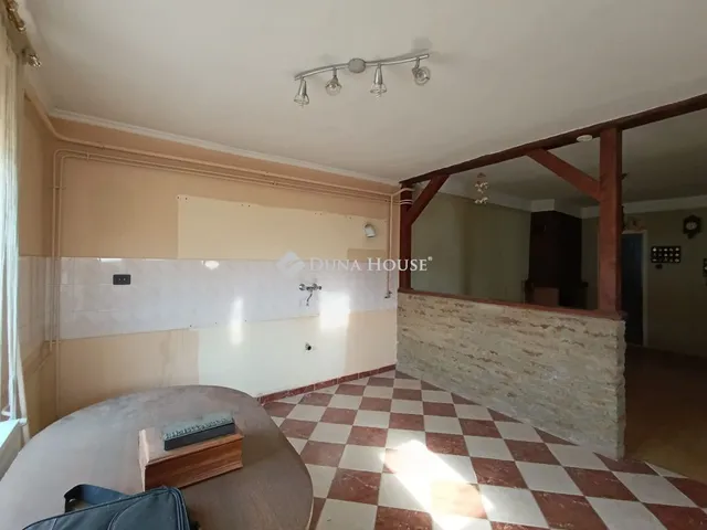 Eladó ház Ivándárda 116 nm